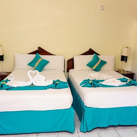 Villa Sonate Runaway Bay Exterior foto